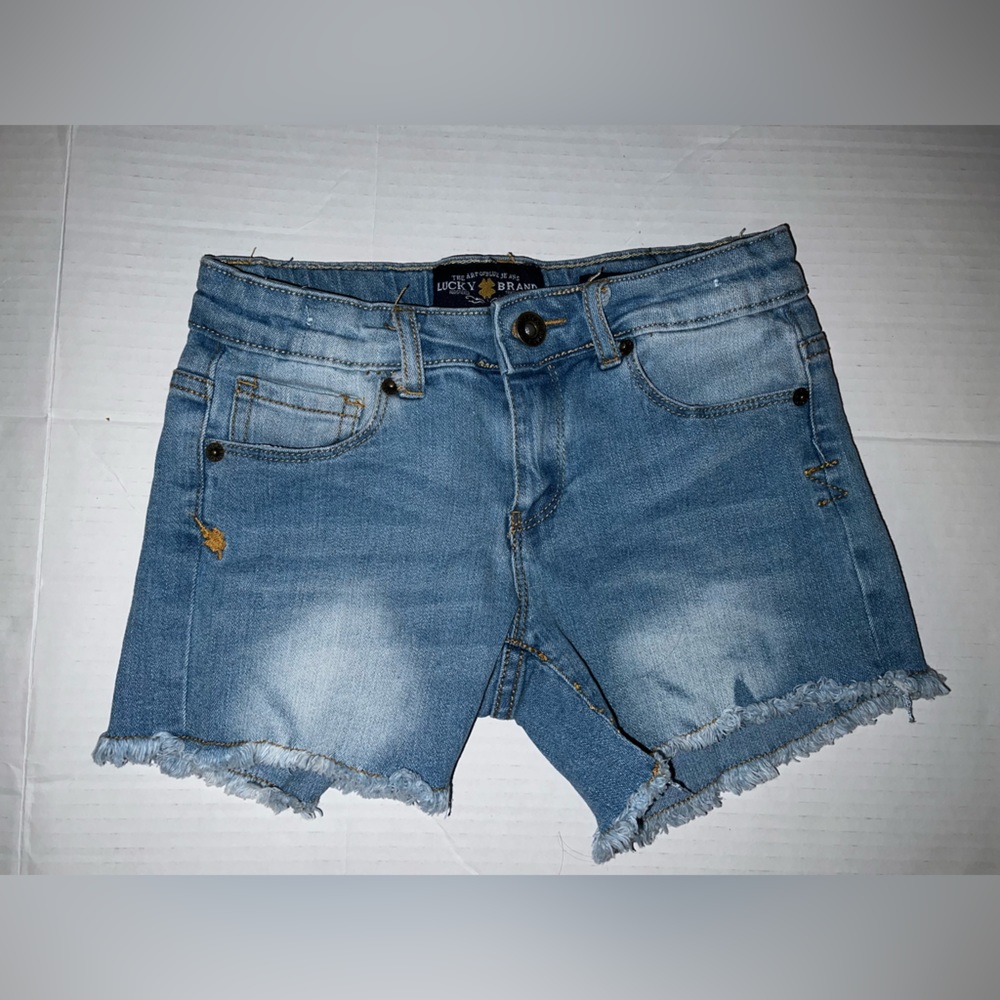Lucky Brand “Riley Short”